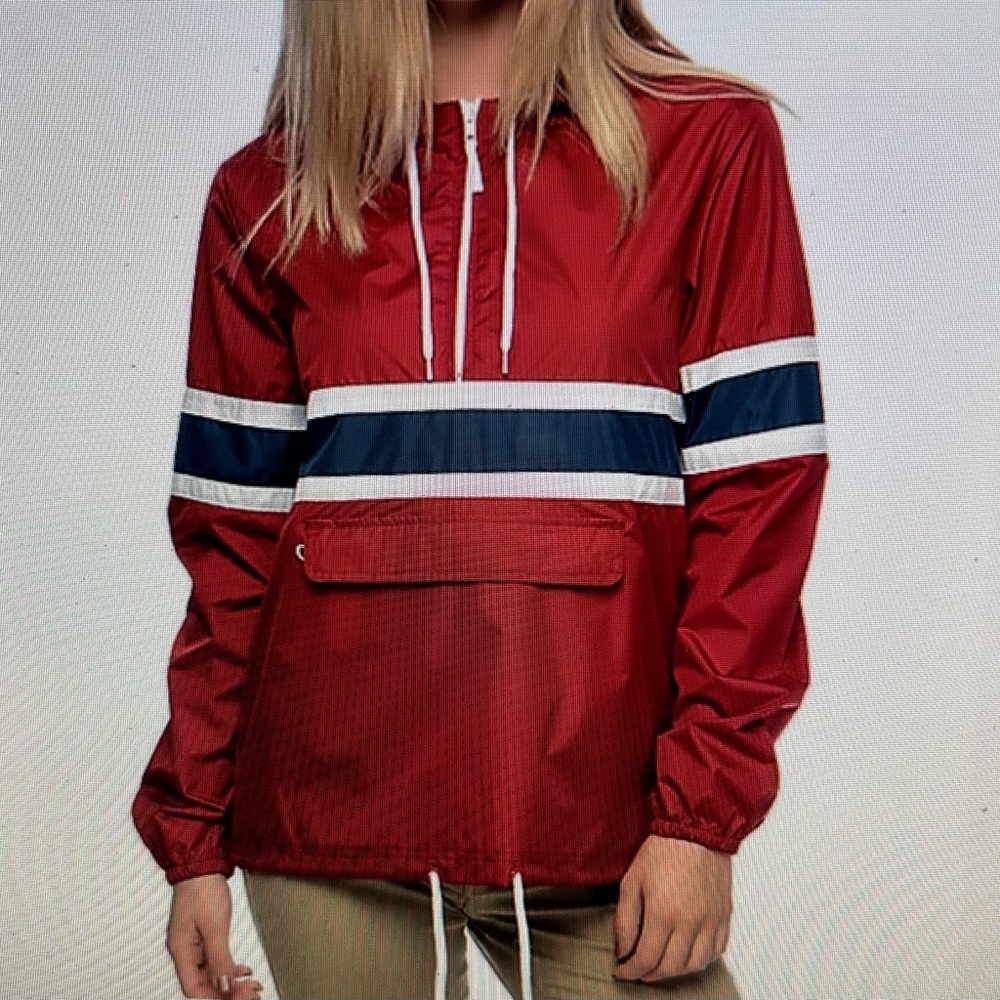 ZUMIEZ ZINE Women’s Red Hooded Windbreaker 1/4 Zip Size Medium